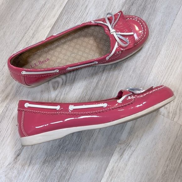 L.L. Bean Old Money Barbie Patent Leather Slip-On Boat Shoes Moccasin Loafers 9 - Picture 7 of 11